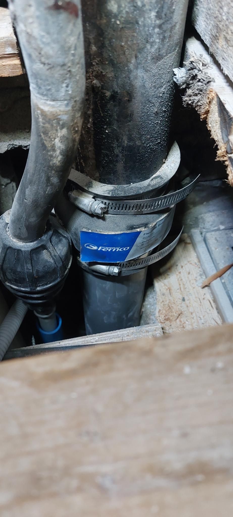 Waterleiding En Riolering Vervangen Standleiding En Afdoppen Loden