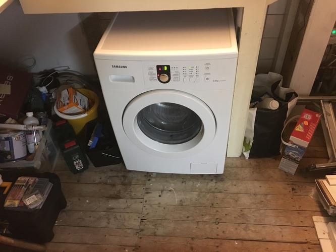 Verstevigen (houten) vloer onder wasmachine Werkspot