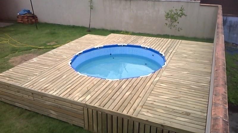 herwinnen Op de kop van pk houten ombouw zwembad maken in achtertuin - Werkspot