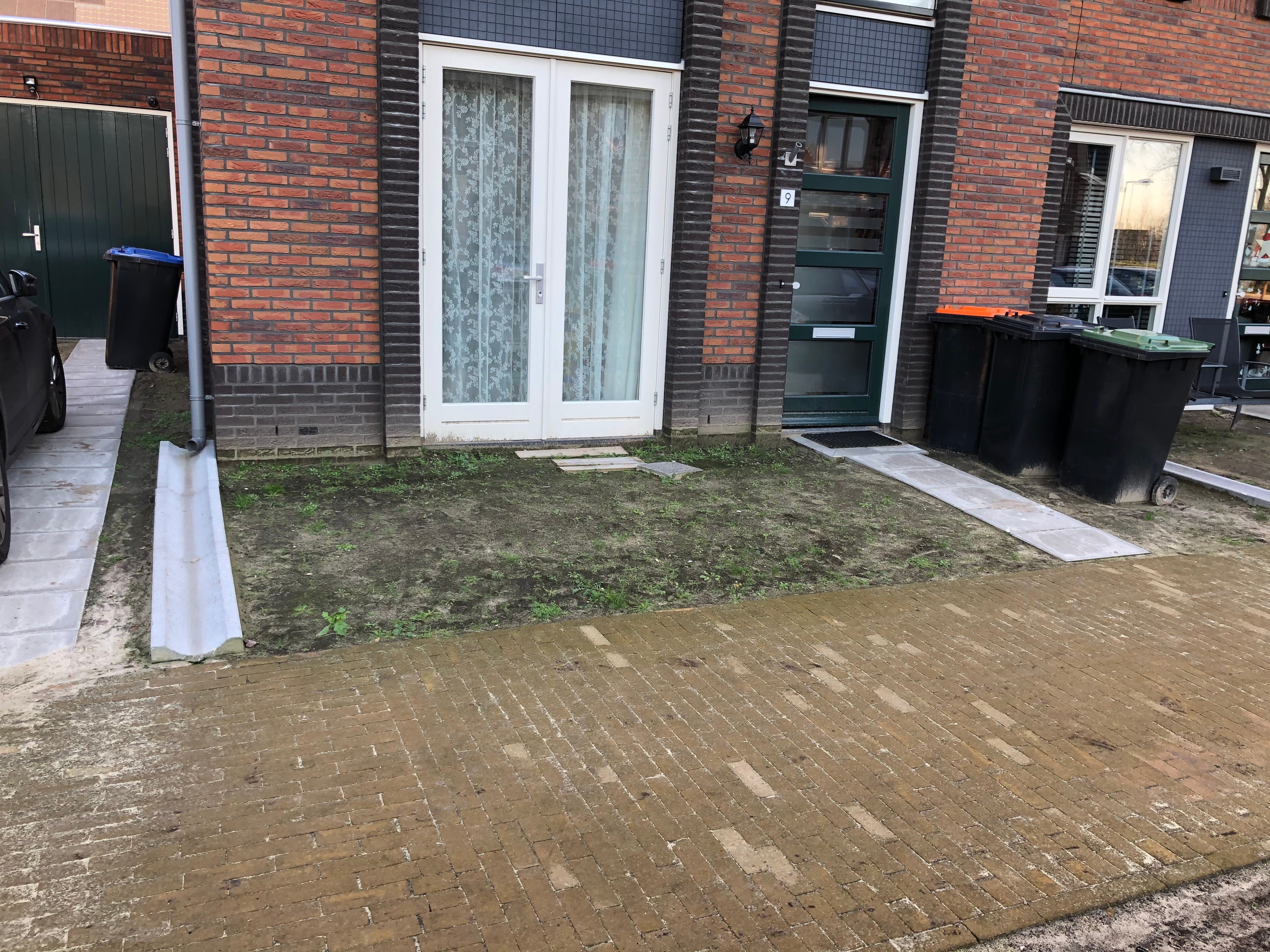 Bestrating 60 m2; Tuin of Patio, Looppad of stoep, Oprit; Klinkers