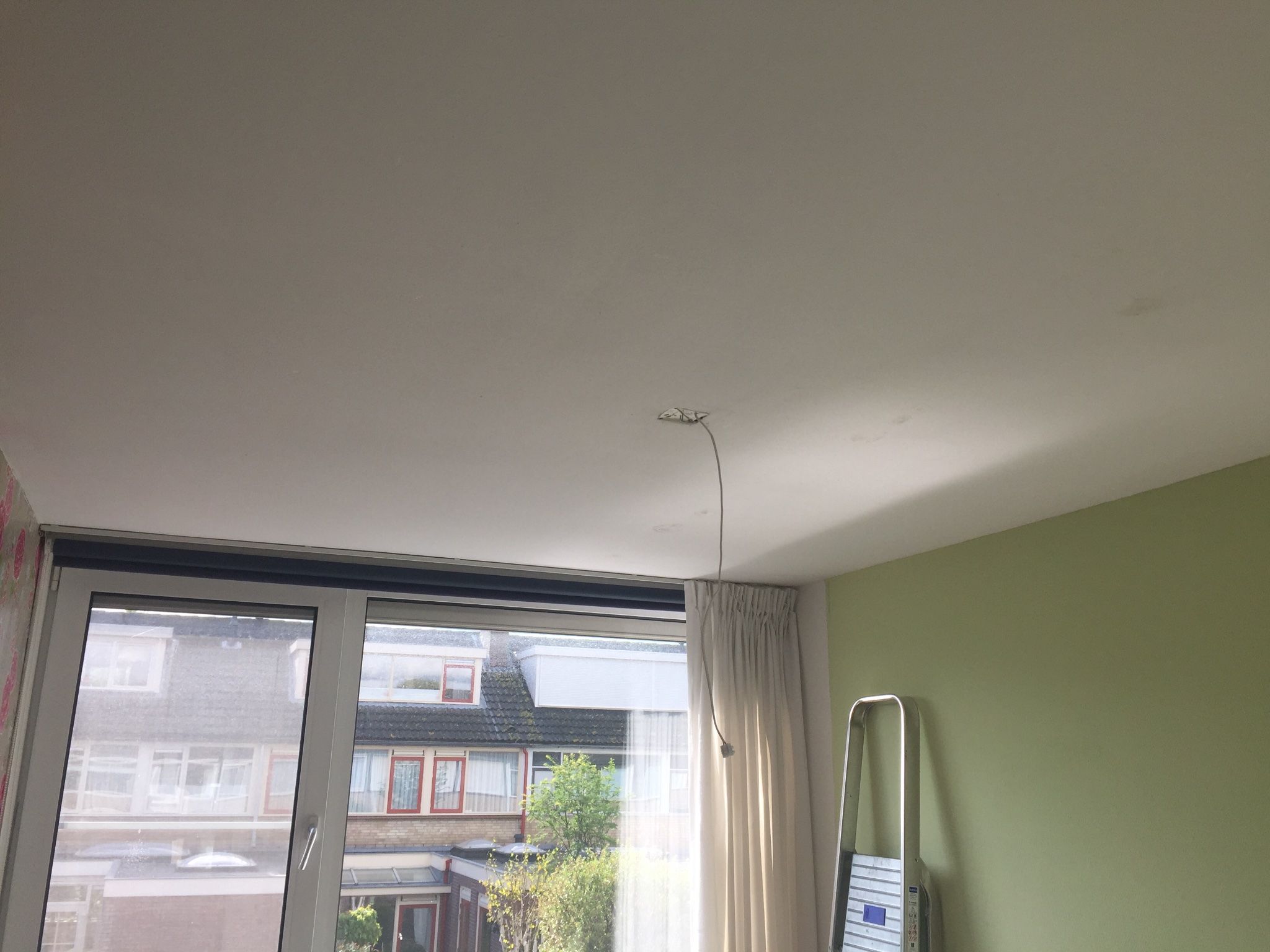 1 Plafond En 1 Wandje Verven Klein Werkspot