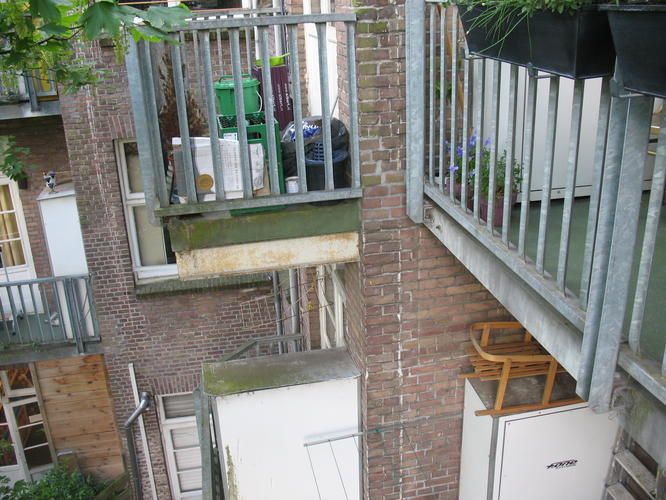 Kattentrap buiten naast balkon 2 hoog in Amsterdam Werkspot