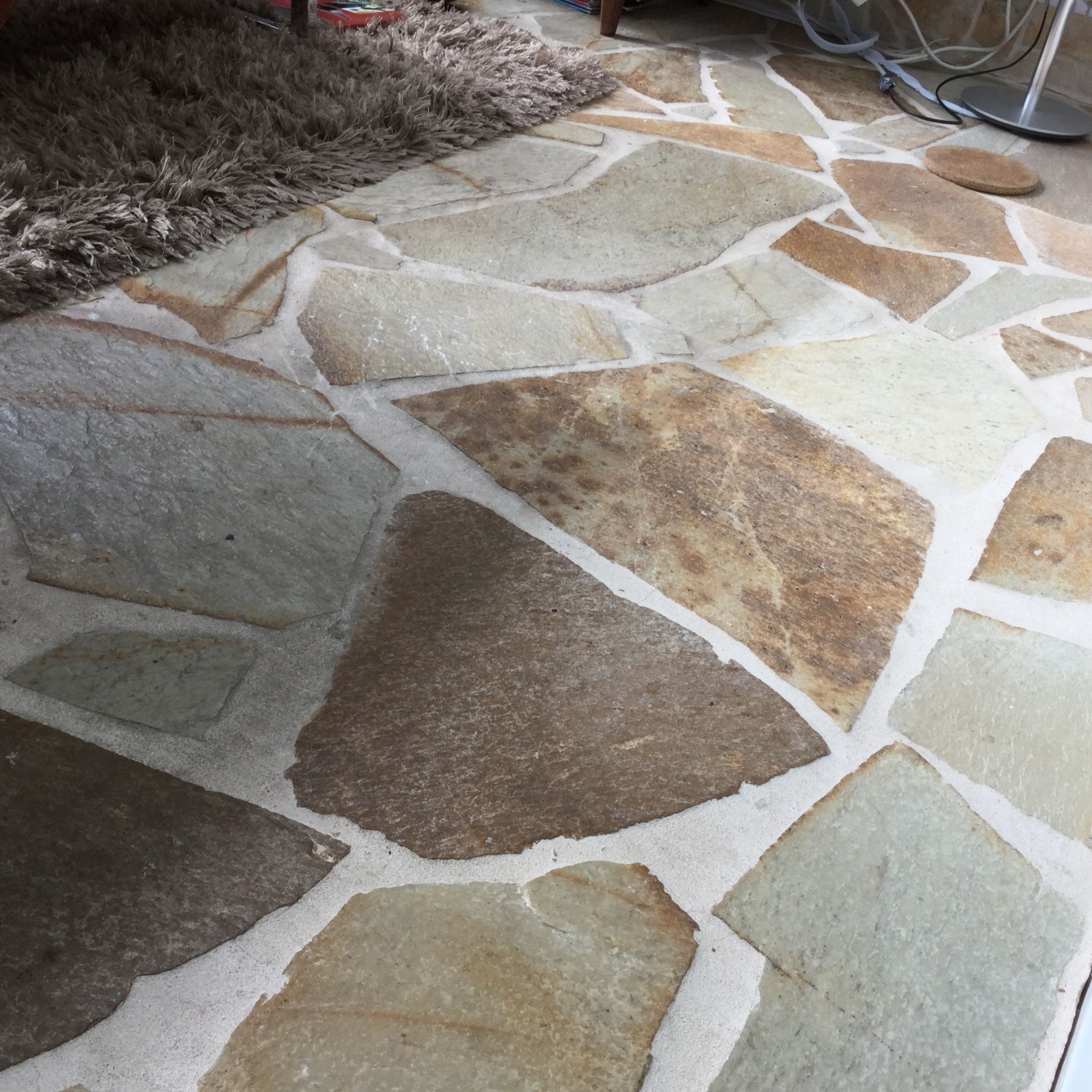 Flagstones in tuin zeer grondig schoonmaken Werkspot