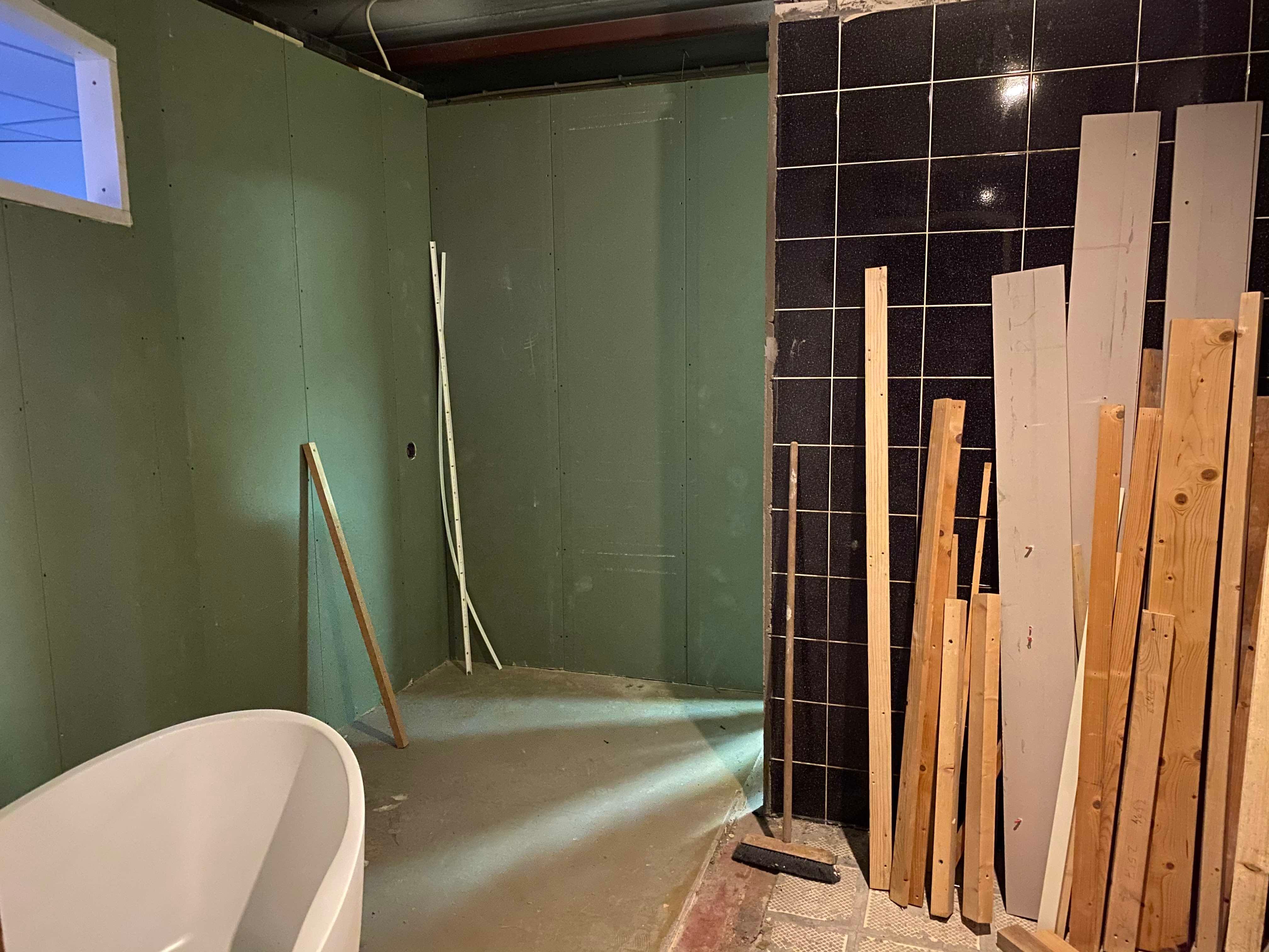 Tegels zetten 66 m2; Muur, Vloer; Badkamer, Toilet Werkspot