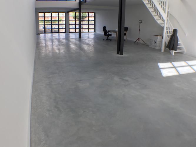 200m2 Betonvloer verven met beton verf GEEN EPOXY ETC Werkspot