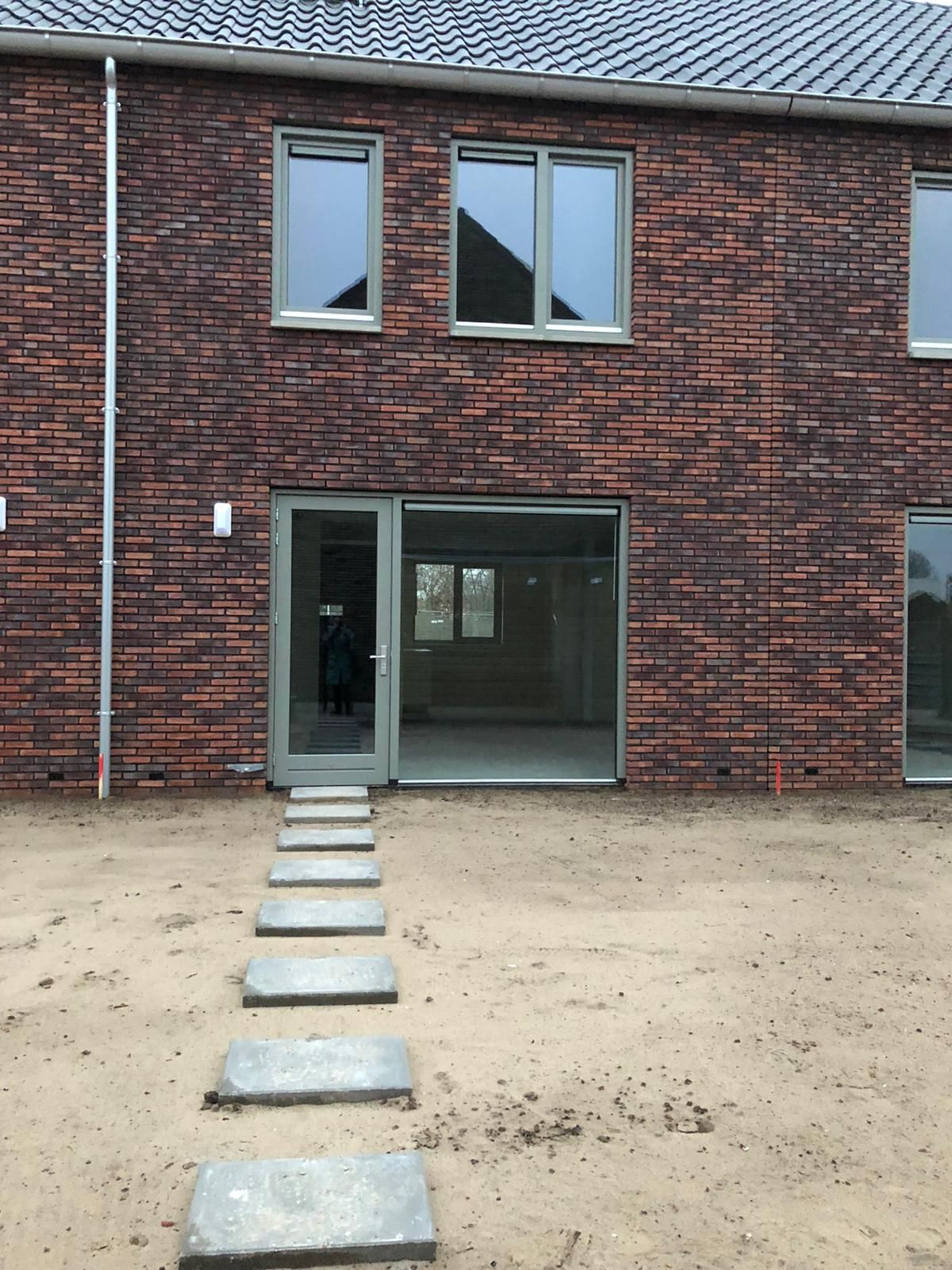 Tuin aanleggen 502 m2; Nieuwe tuin aanleggen Werkspot