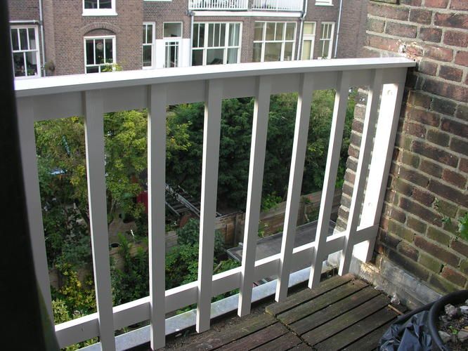 hypothese munt vaardigheid Nieuw houten balkonhek plaatsen van 3.23m in Den Haag - Werkspot