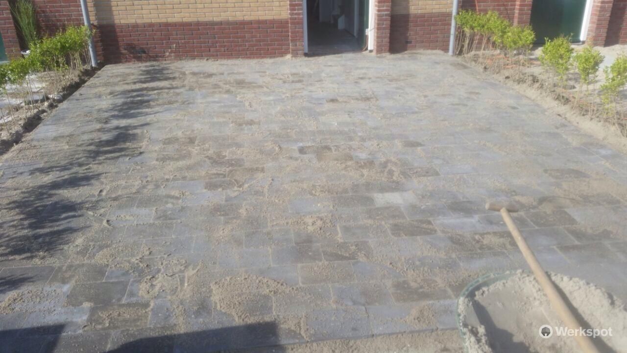 Tuin tegels 60x60 leggen (32m2) Werkspot