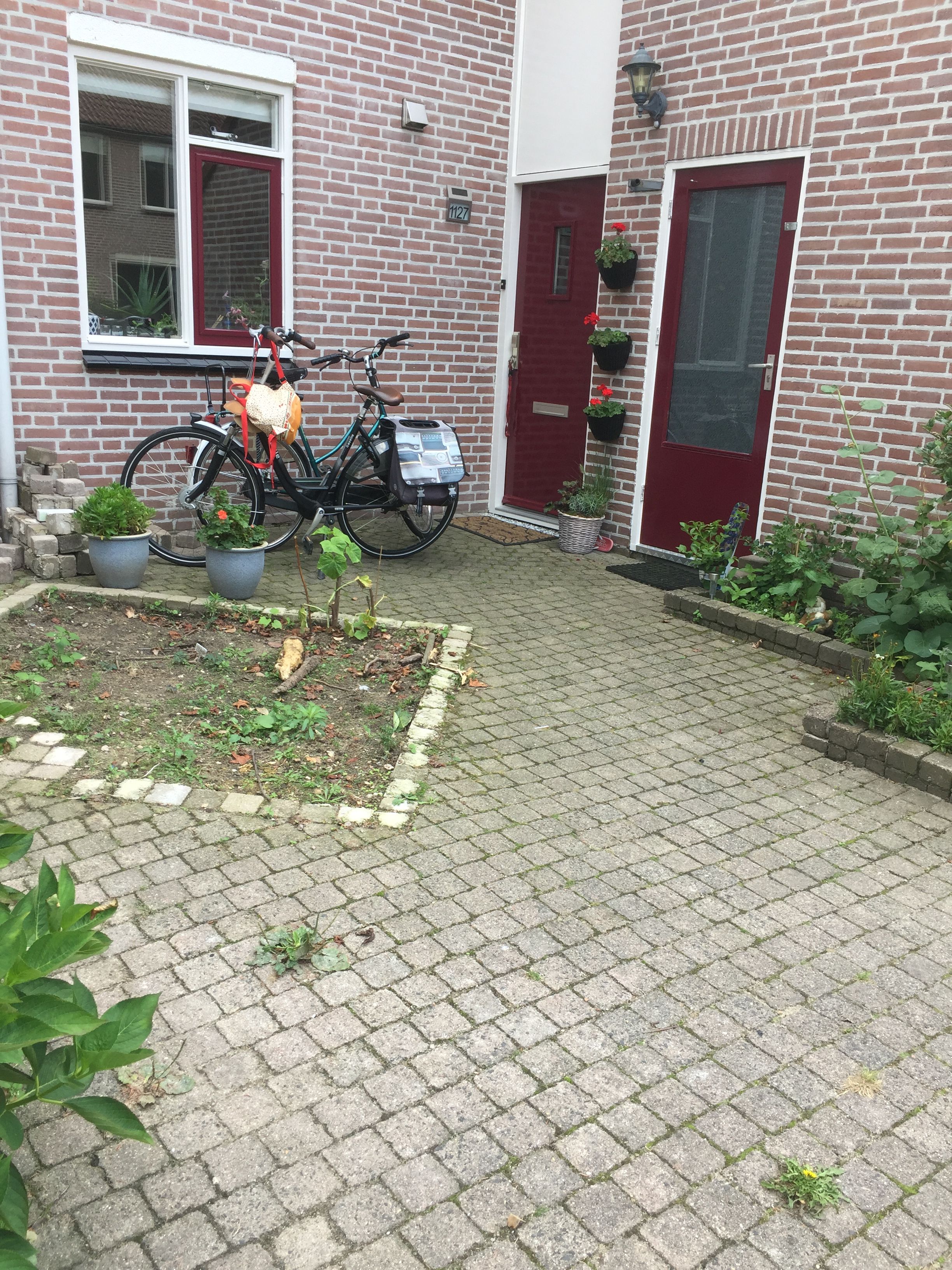 Bestrating 25 m2; Tuin of Patio; Tegels Werkspot