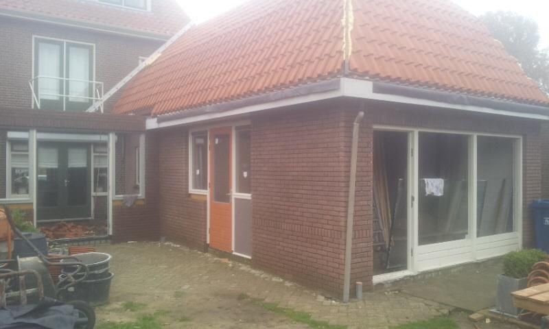 Voegwerk aanbouw snijvoeg en gedeelte gladvol! Werkspot