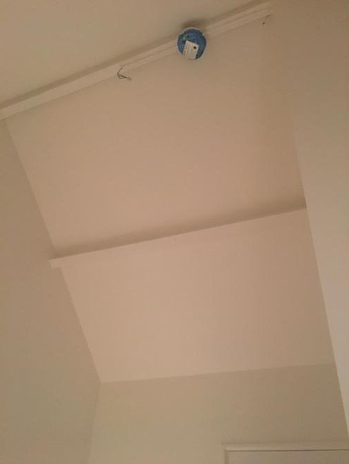 Lamp ophangen, hoog plafond Werkspot