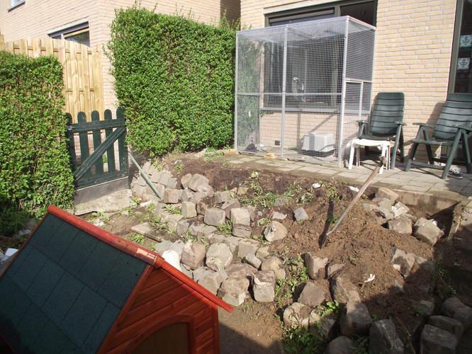 tuin met hoogteverschil bestraten/ophogen Werkspot