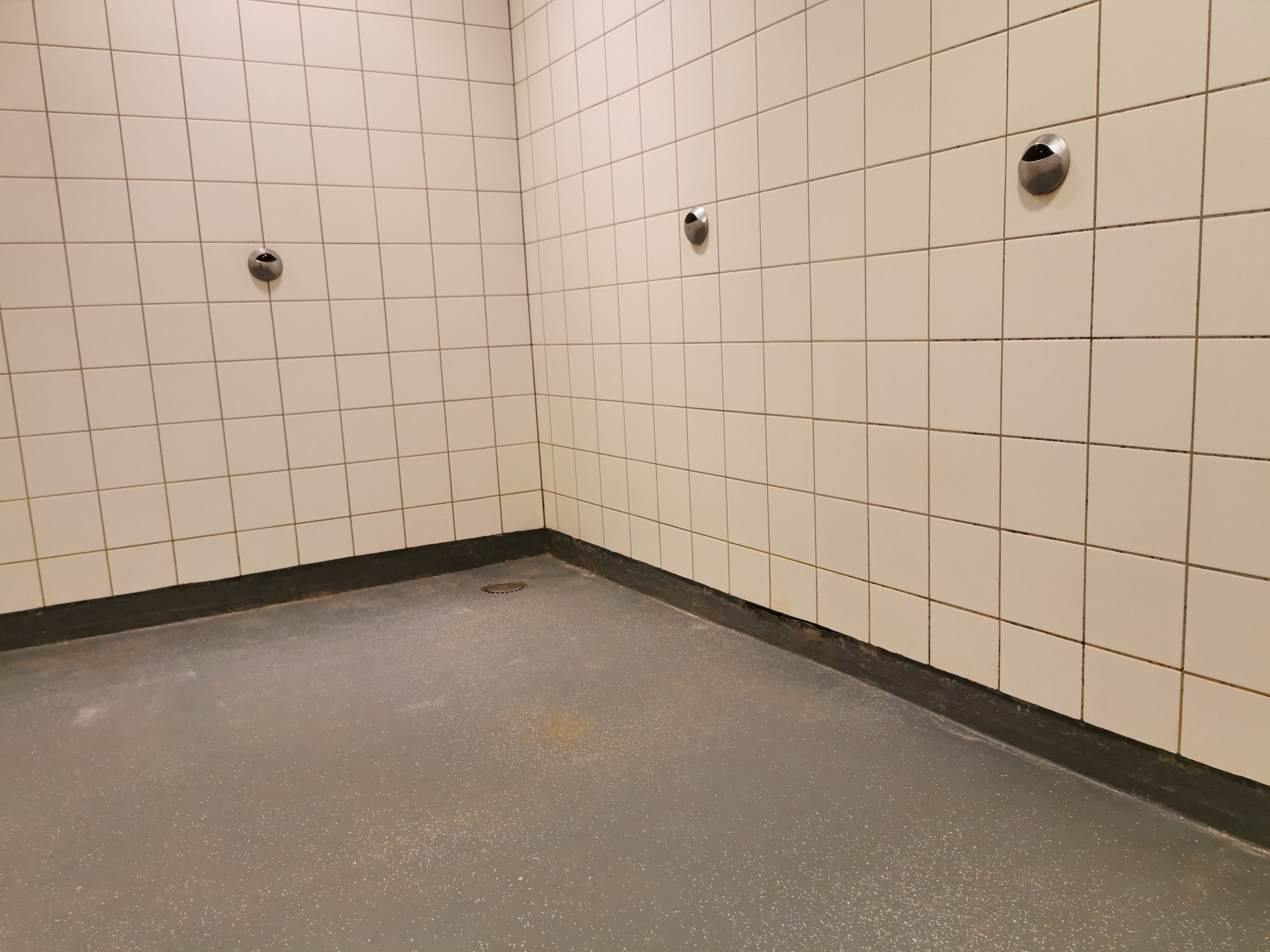 Tegels zetten 3 m2; Muur; Badkamer Werkspot