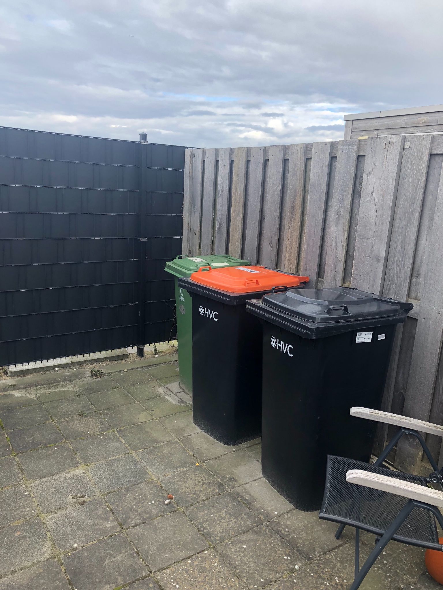 Aanleg Tuin 60x60 keramische tegels Werkspot