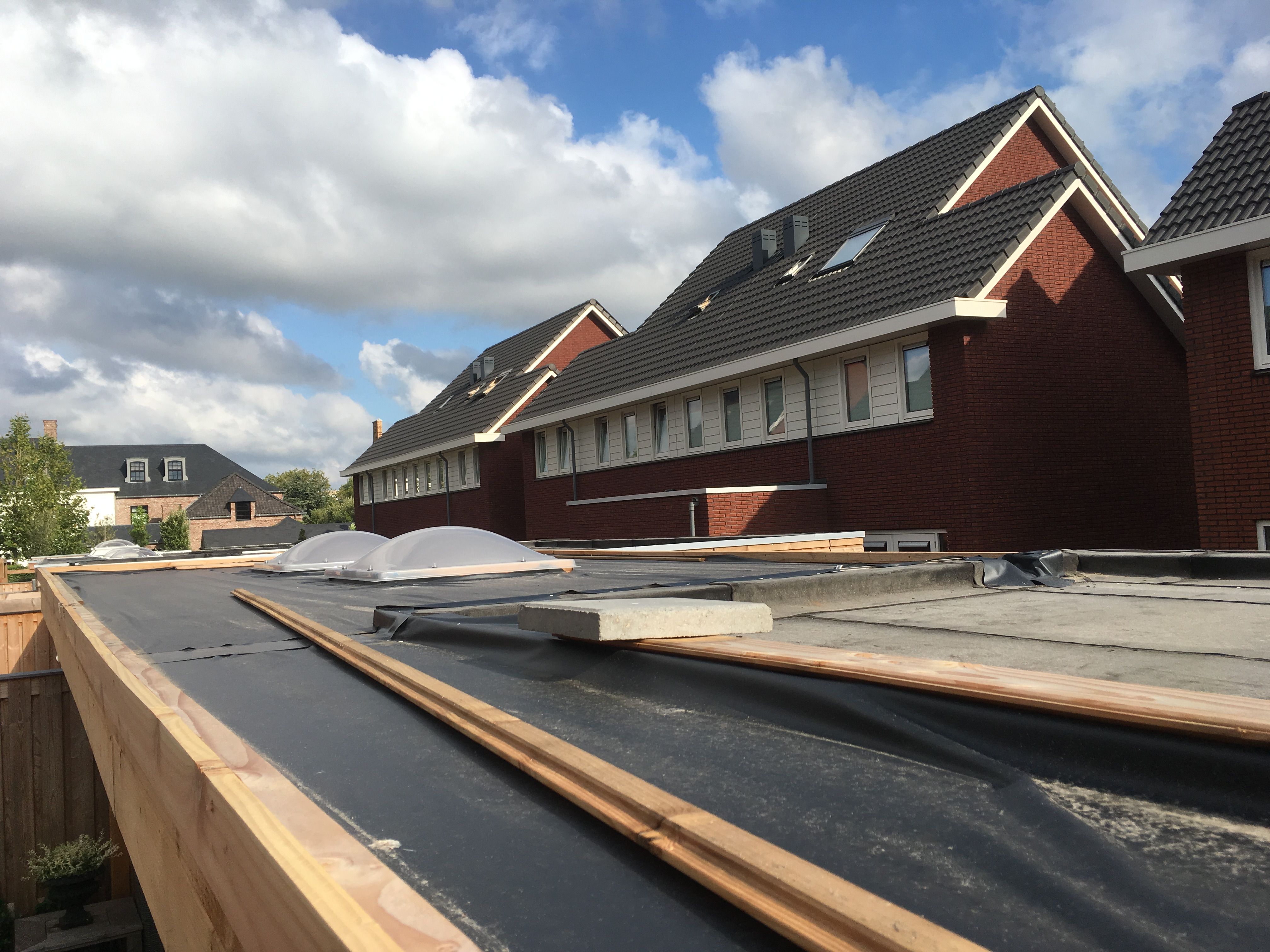 Daken: 20 M2; Dak Installeren Op Een Nieuwe Constructie; Plat Dak ...