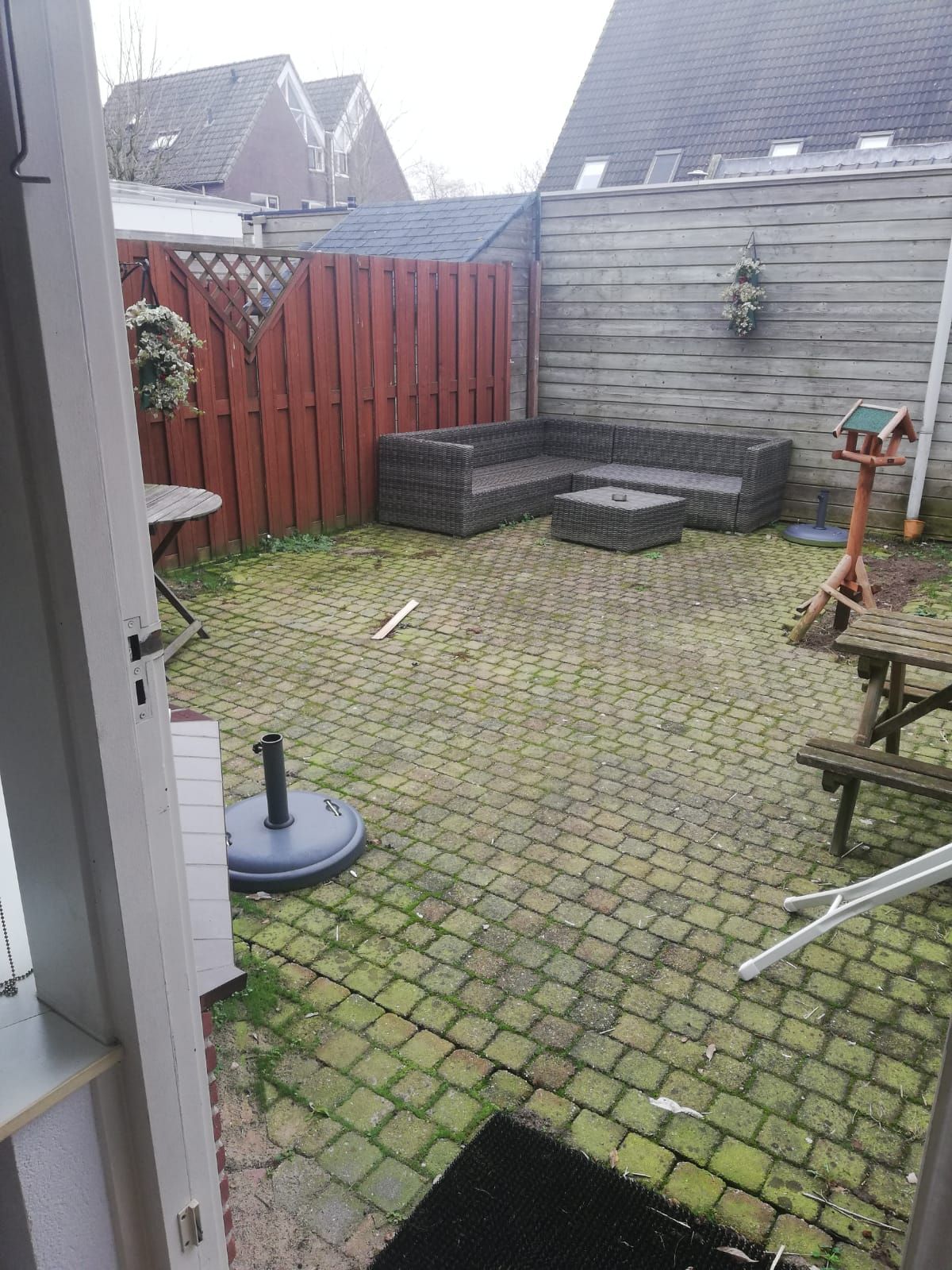 Bestrating 35 m2; Tuin of Patio; Grind, Hout, Tegels Werkspot