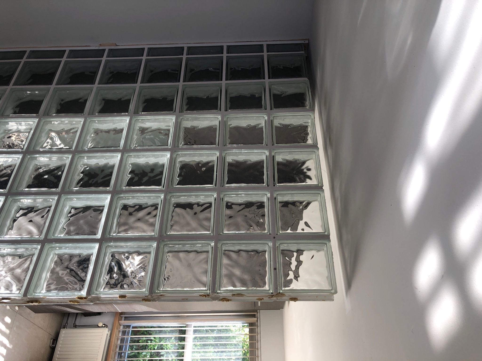Uitmaken oor kalender Sloop: Verwijderen muur glazen bouwstenen - Werkspot