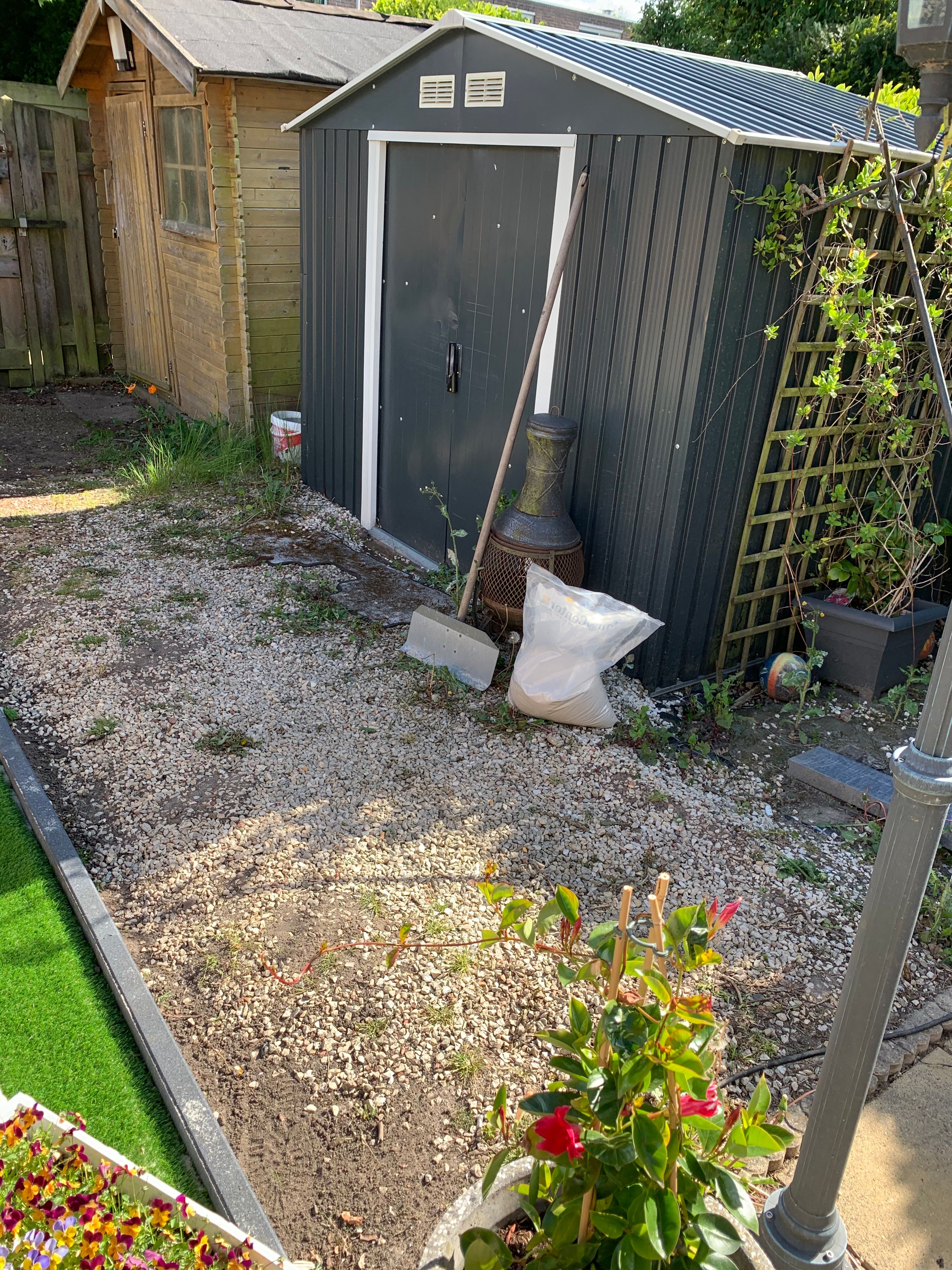 Tuinonderhoud tuin egaliseren en afgraven Werkspot