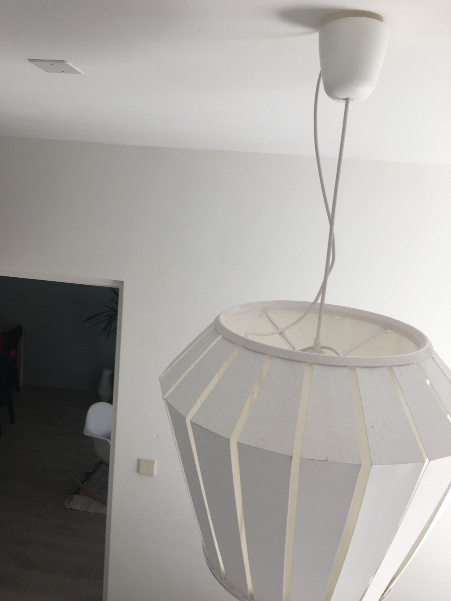 Plafondventilator met lamp installeren Werkspot